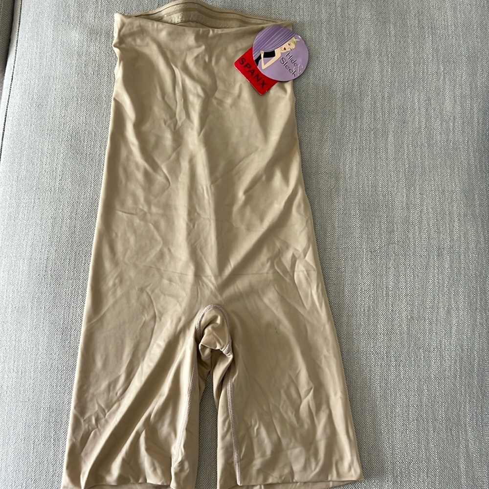 NWT - Spanx High Waist Smoother - Small - Nude - NEW WITH TAGS